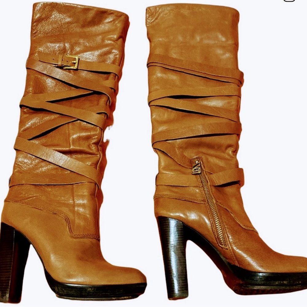 MICHAEL KORS TAN LEATHER WRAP AROUND STRAP KNEE LENGTH HEELED